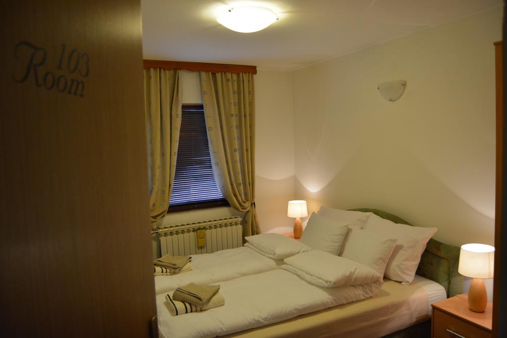 Hostel Denal Сараево Номер фото