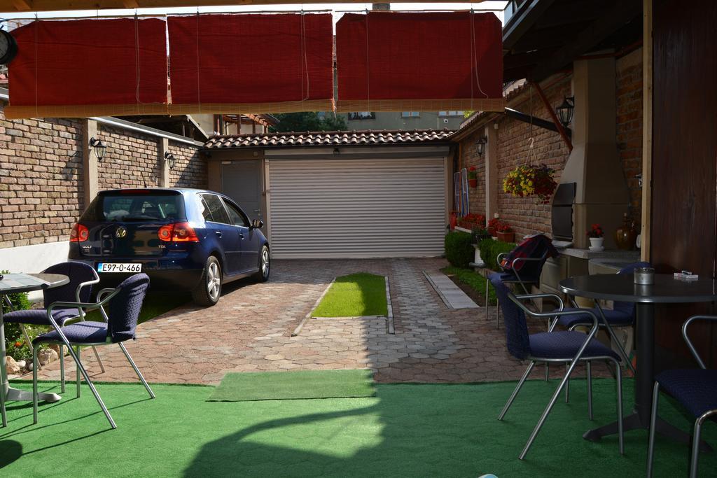 Hostel Denal Сараево Экстерьер фото