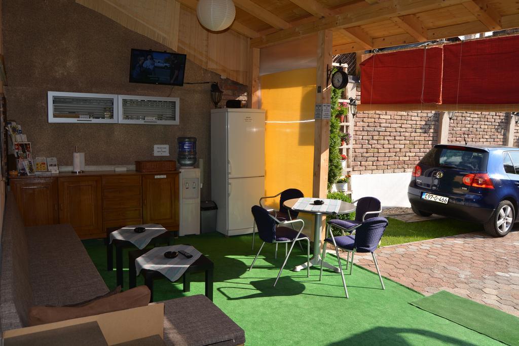 Hostel Denal Сараево Экстерьер фото