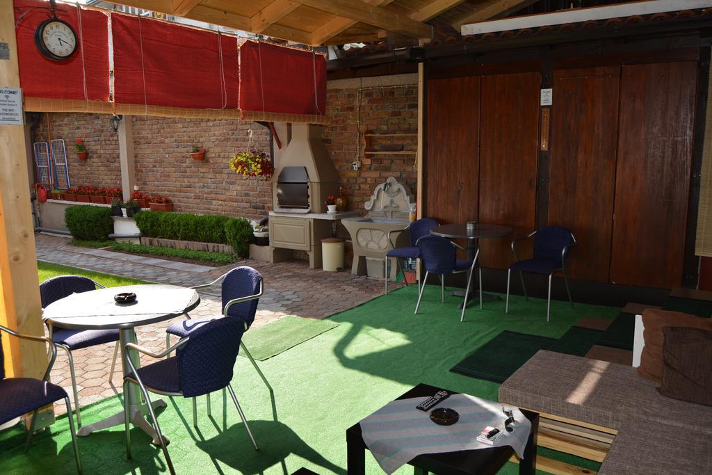 Hostel Denal Сараево Экстерьер фото