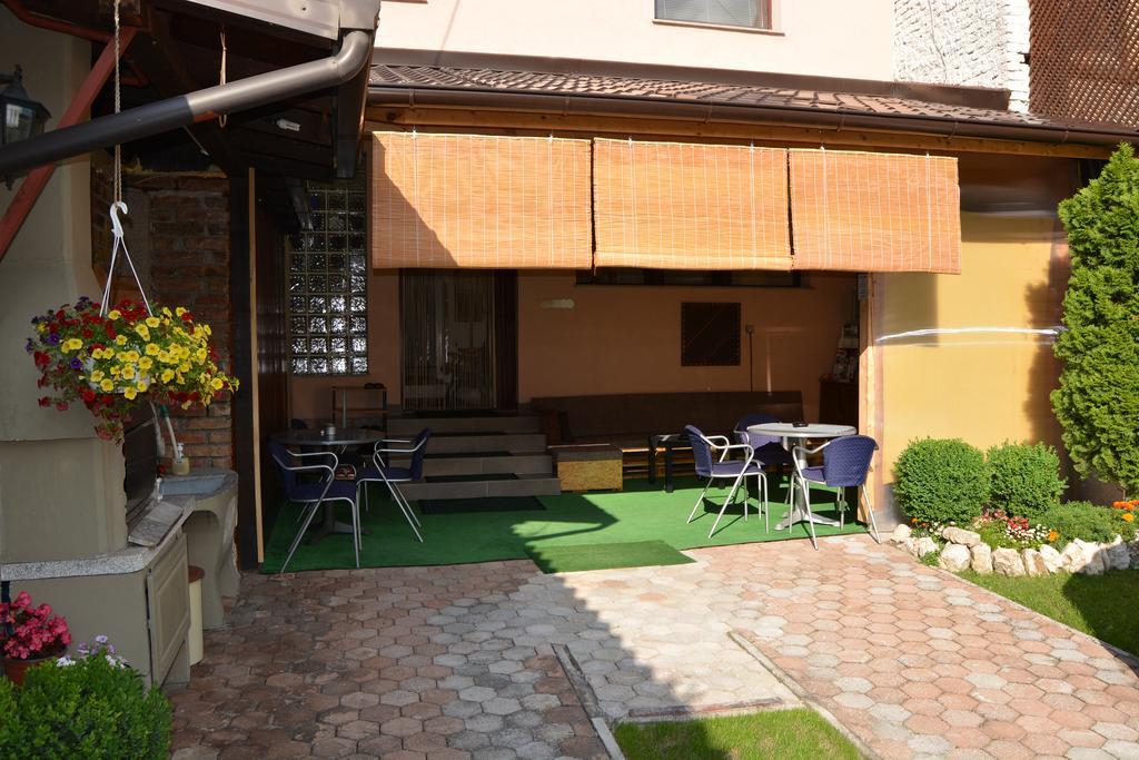 Hostel Denal Сараево Экстерьер фото